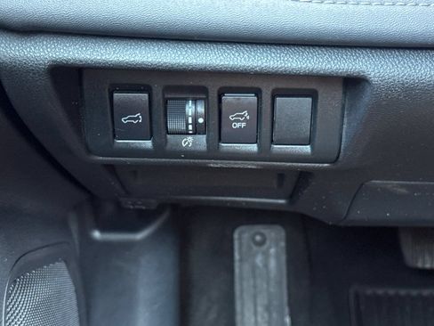 Used 2023 Subaru Outback Limited AWD/4WD image 41