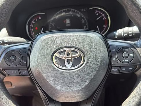 Certified 2025 Toyota RAV4 XLE AWD/4WD image 11