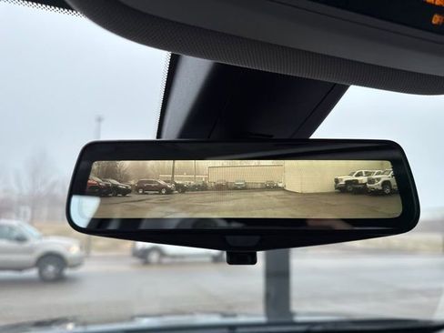 Used 2019 Chevrolet Traverse RS image 24