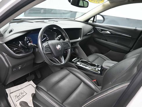 Used 2023 Buick Envision Essence image 11