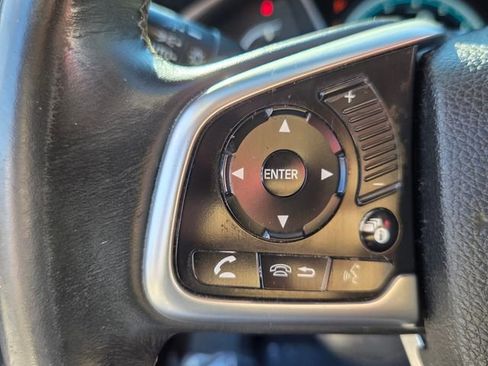 Used 2016 Honda Civic Touring image 30