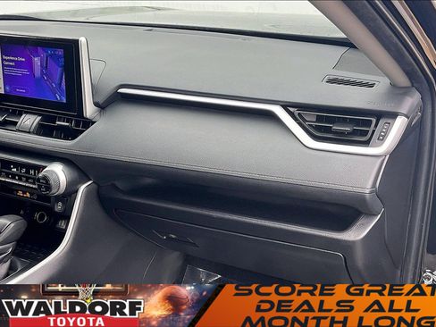 Used 2024 Toyota RAV4 XLE image 21