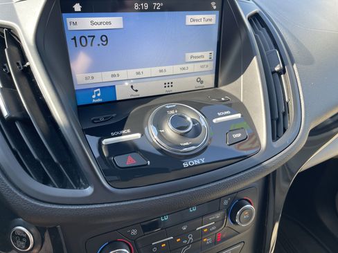 Used 2017 Ford Escape Titanium FWD image 19
