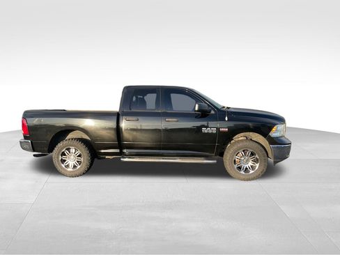 Used 2014 RAM 1500 ST w/ SXT Appearance Group AWD/4WD image 2