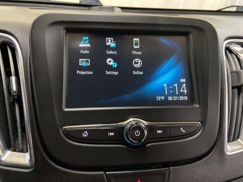 Used 2018 Chevrolet Malibu LT image 35