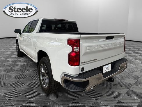 Used 2025 Chevrolet Silverado 1500 LT AWD/4WD image 3