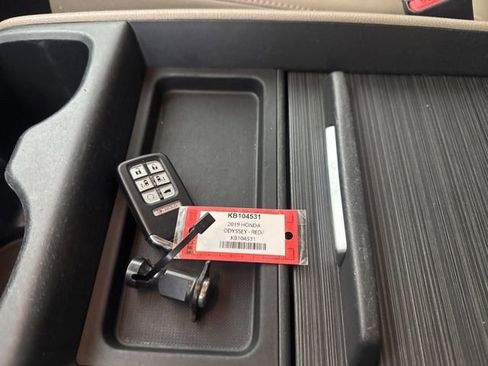 Used 2019 Honda Odyssey EX-L image 33
