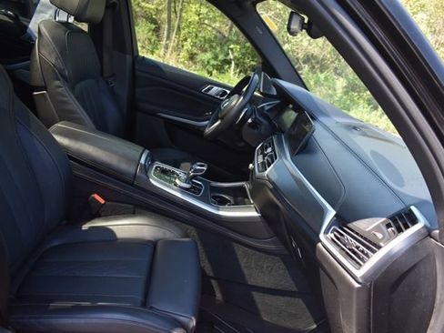 Used 2020 BMW X5 M50i w/ Executive Package AWD/4WD image 15