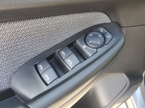 Used 2023 Chevrolet TrailBlazer LT w/ Convenience Package image 25