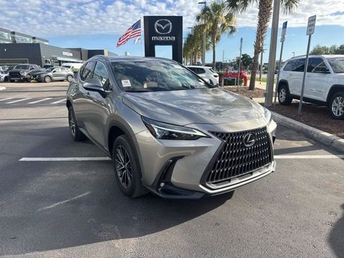 Used 2024 Lexus NX 250 FWD w/ Towing Package (2000 Lbs) image 1