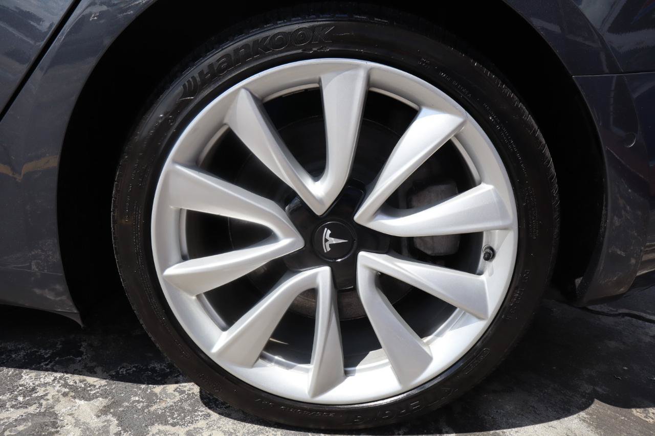 Used 2018 Tesla Model 3 Long Range AWD/4WD image 31