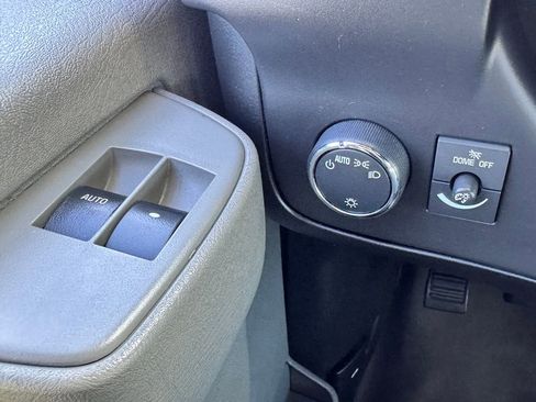 Used 2020 GMC Savana 3500 w/ Driver Convenience Package image 29