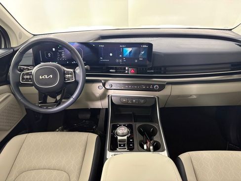 New 2026 Kia Carnival SX image 39