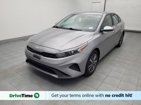 Used 2024 Kia Forte LXS FWD image 1