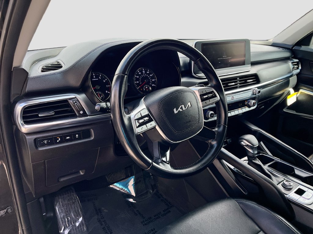 Used 2022 Kia Telluride LX AWD/4WD image 9