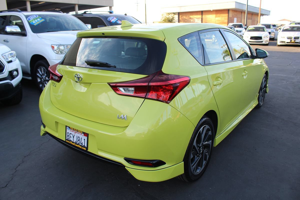 Used 2017 Toyota Corolla iM w/ All-Weather Mat Package FWD image 7