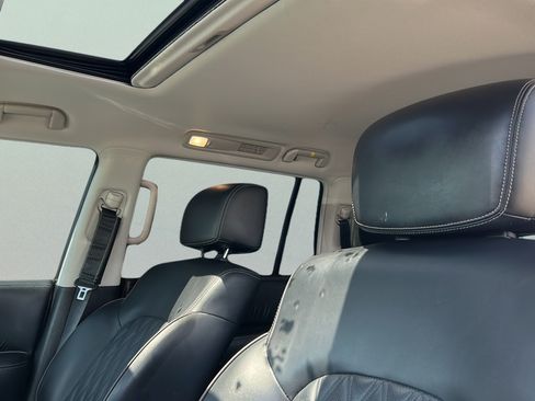 Used 2021 Nissan Armada Platinum w/ Captain's Chairs Package RWD image 15