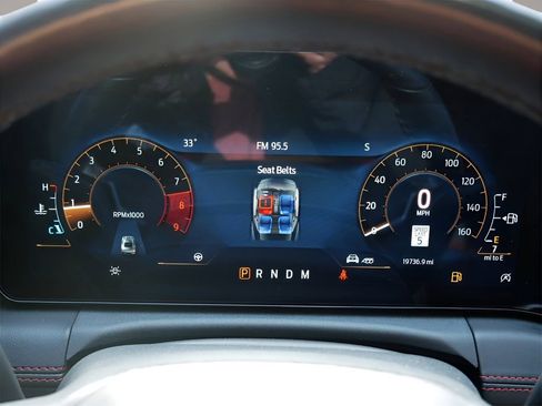 Used 2025 Ford Mustang GT Premium image 19