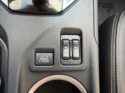 Used 2019 Subaru Crosstrek 2.0i Limited w/ Moonroof Package w/Navigation AWD/4WD image 19