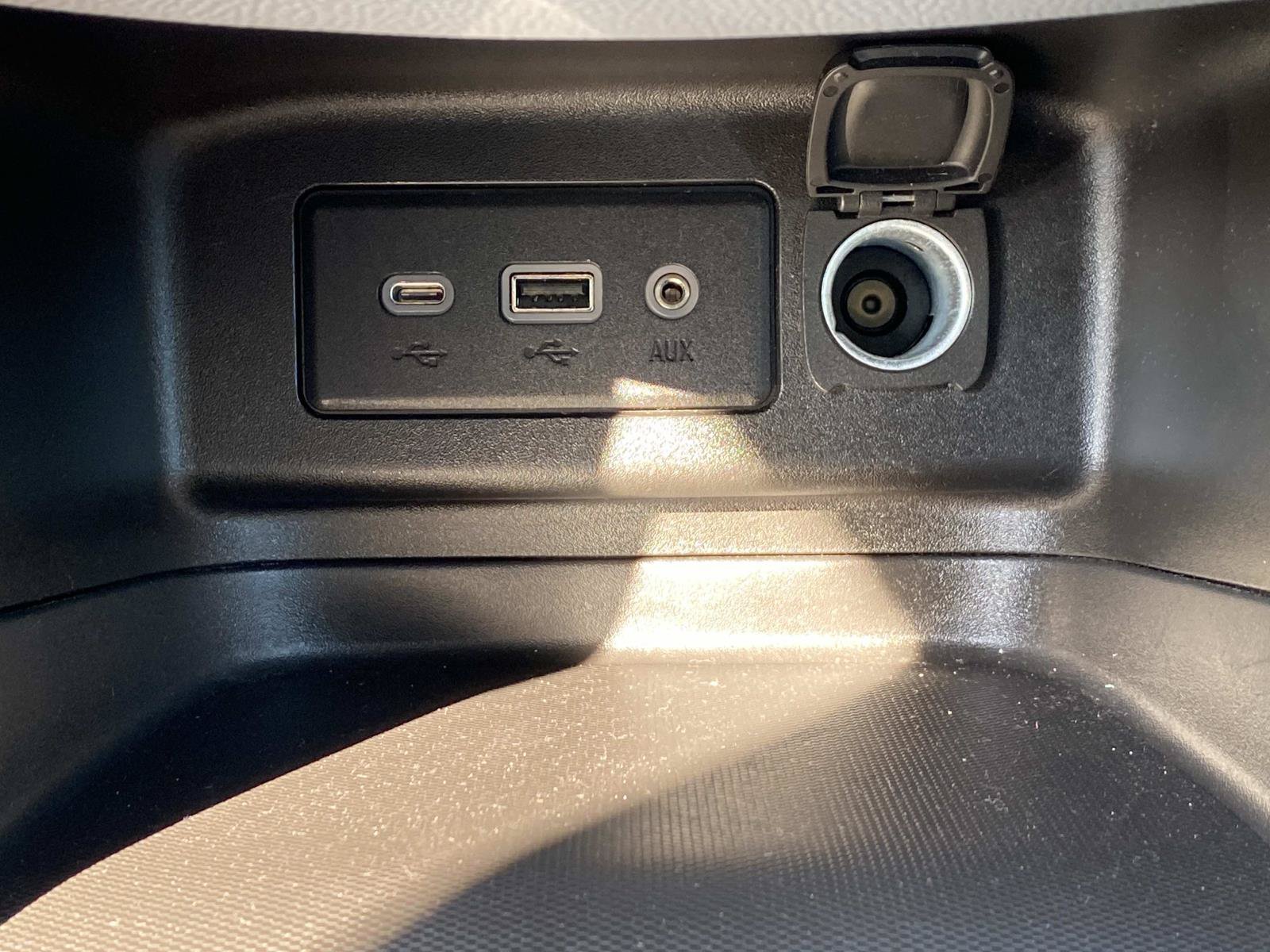 Used 2022 Chevrolet Equinox LS AWD/4WD image 14