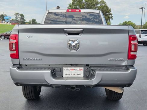 Used 2024 RAM 2500 Laramie AWD/4WD image 6