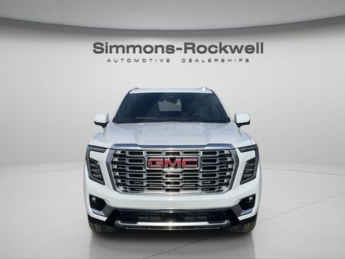 New 2026 GMC Yukon Denali w/ Sun & Power Step Package AWD/4WD image 8
