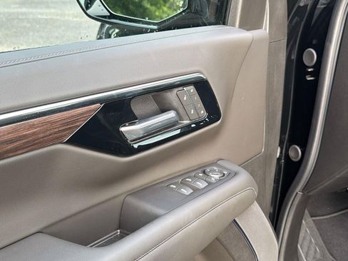 New 2026 Chevrolet Tahoe LT w/ Comfort Package RWD image 15