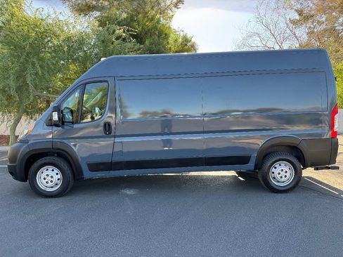 Used 2019 RAM ProMaster 2500 FWD image 4
