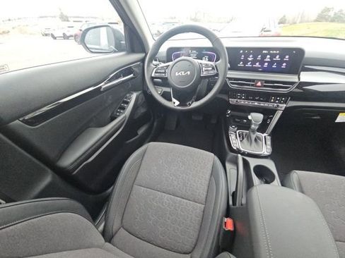 New 2026 Kia Seltos S AWD/4WD image 23