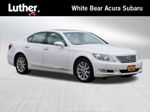 Used 2012 Lexus LS 460 AWD w/ Comfort Pkg image 1