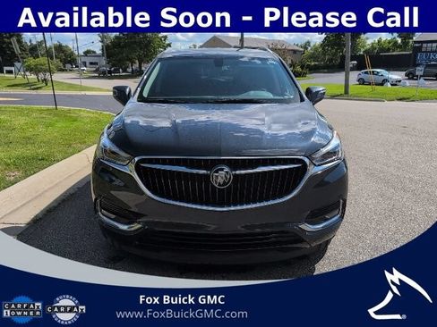 Used 2020 Buick Enclave Essence AWD/4WD image 2