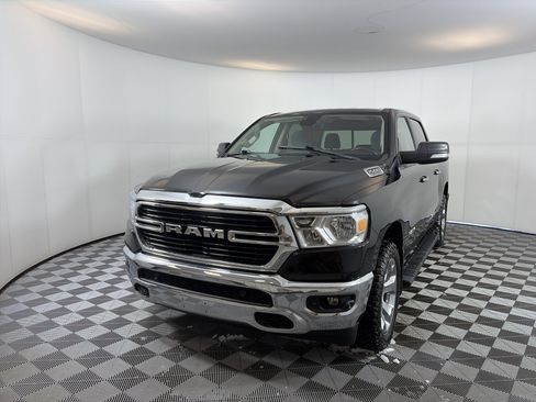 Used 2020 RAM 1500 Big Horn image 2