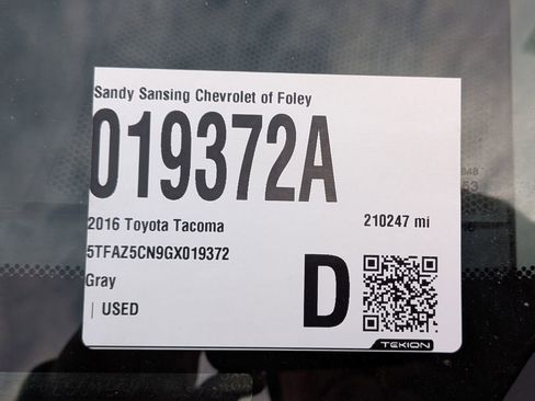 Used 2016 Toyota Tacoma SR5 image 10