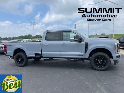 New 2026 Ford F250 Lariat w/ Black Appearance Package