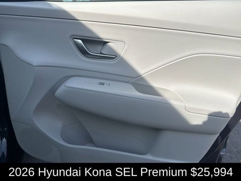 Used 2026 Hyundai Kona SEL Premium FWD image 18