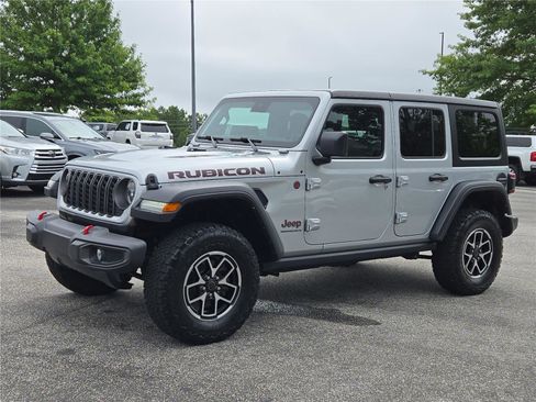 Used 2024 Jeep Wrangler Unlimited Rubicon AWD/4WD image 1