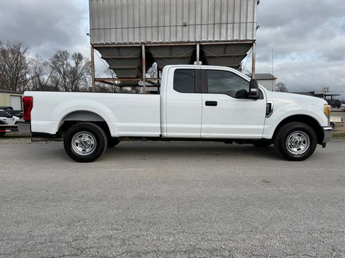 Used 2017 Ford F350 XL image 7