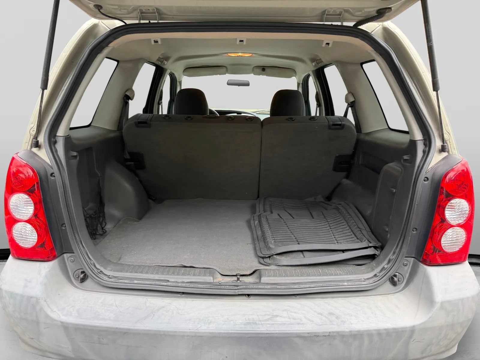 Used 2006 MAZDA Tribute I FWD image 19