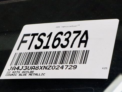 Used 2022 Mitsubishi Outlander SE image 36