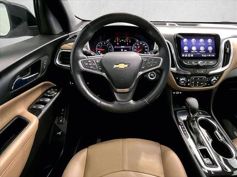 Used 2022 Chevrolet Equinox Premier FWD image 7
