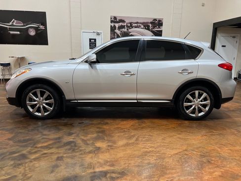 Used 2017 INFINITI QX50 AWD image 6