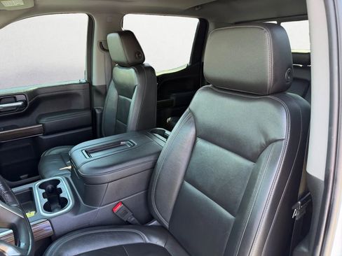 Used 2020 Chevrolet Silverado 1500 LT Trail Boss image 16