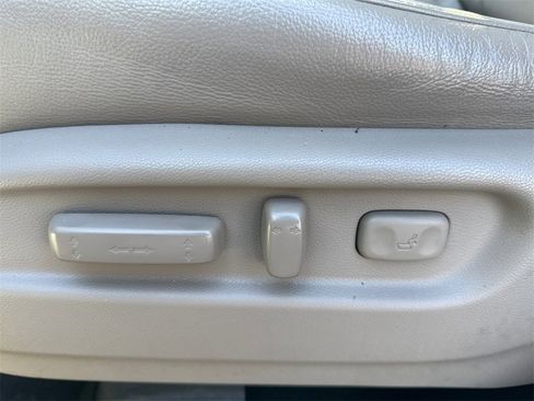 Used 2018 Honda Pilot Elite image 25