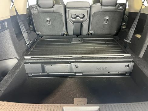New 2026 Acura MDX SH-AWD image 31