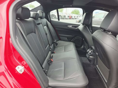 Used 2024 Alfa Romeo Giulia Ti AWD/4WD image 16