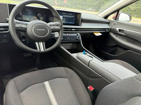 New 2026 Hyundai Sonata SEL FWD image 23