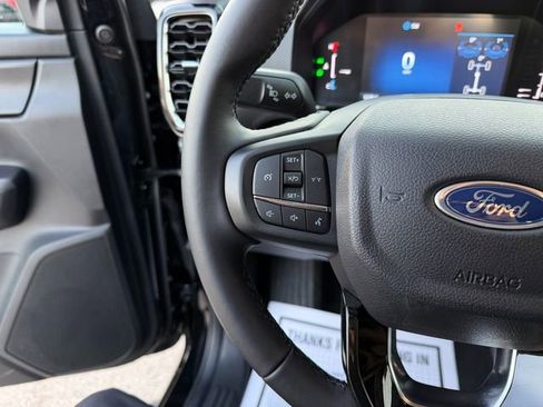 Used 2025 Ford Ranger XLT image 36