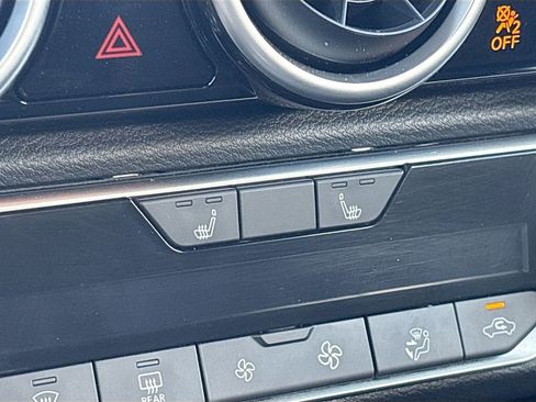 Used 2025 Nissan Sentra SR image 19