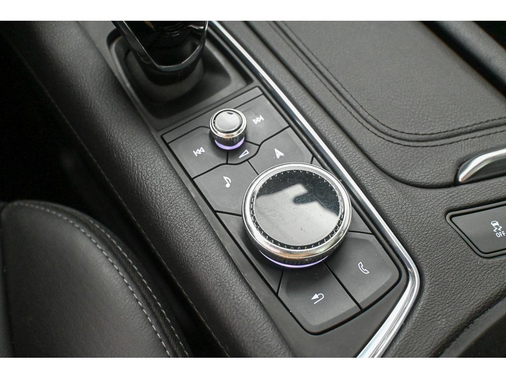 Used 2023 Cadillac XT5 Premium Luxury FWD image 43