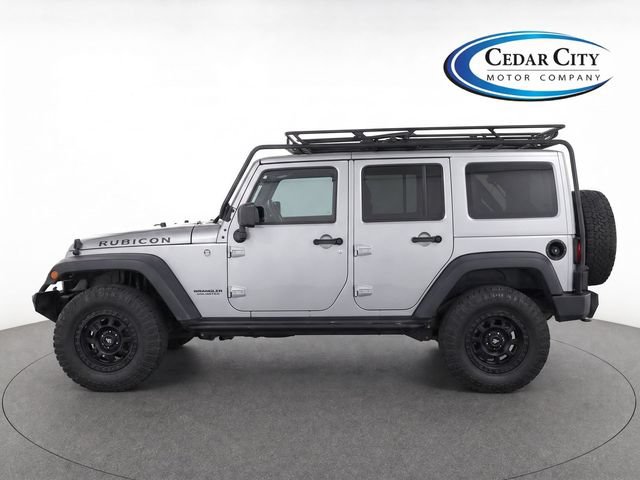 Used 2015 Jeep Wrangler Unlimited Rubicon w/ Connectivity Group AWD/4WD image 7